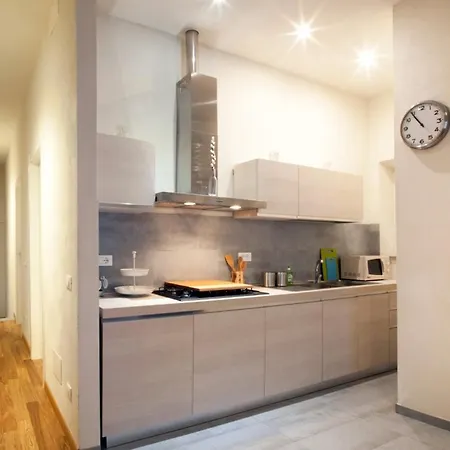 Suite Home 피사